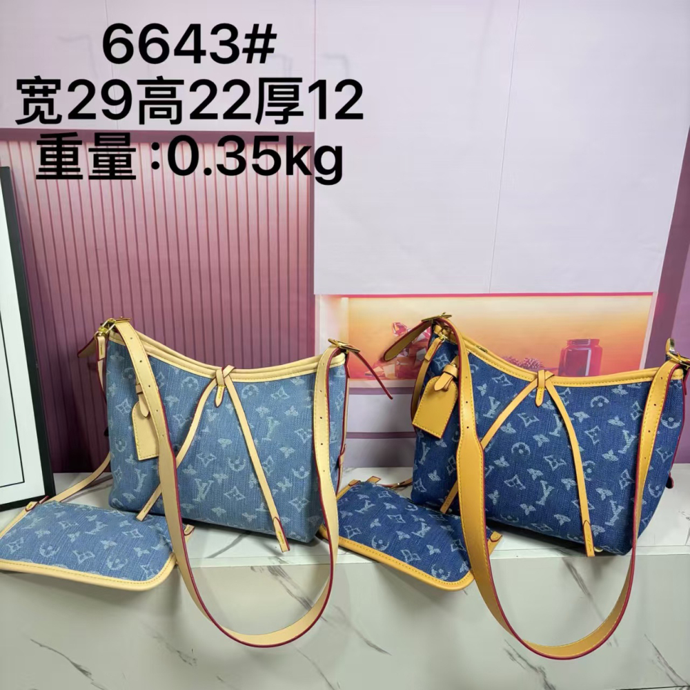 bag L  Partial with box