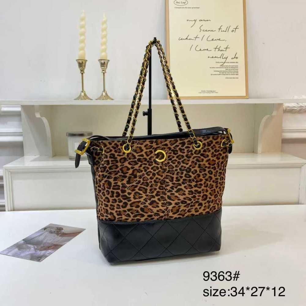 bag cha2 Partial with box