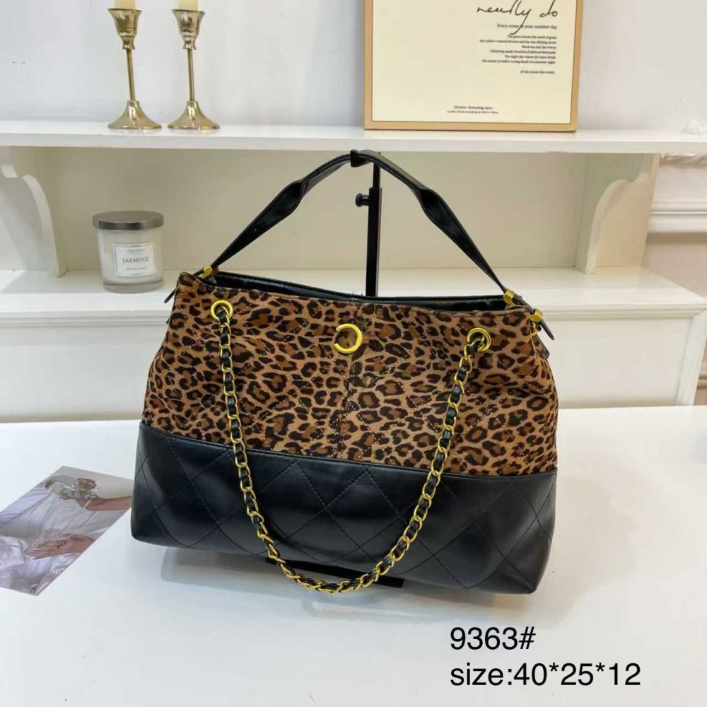 bag cha2 Partial with box