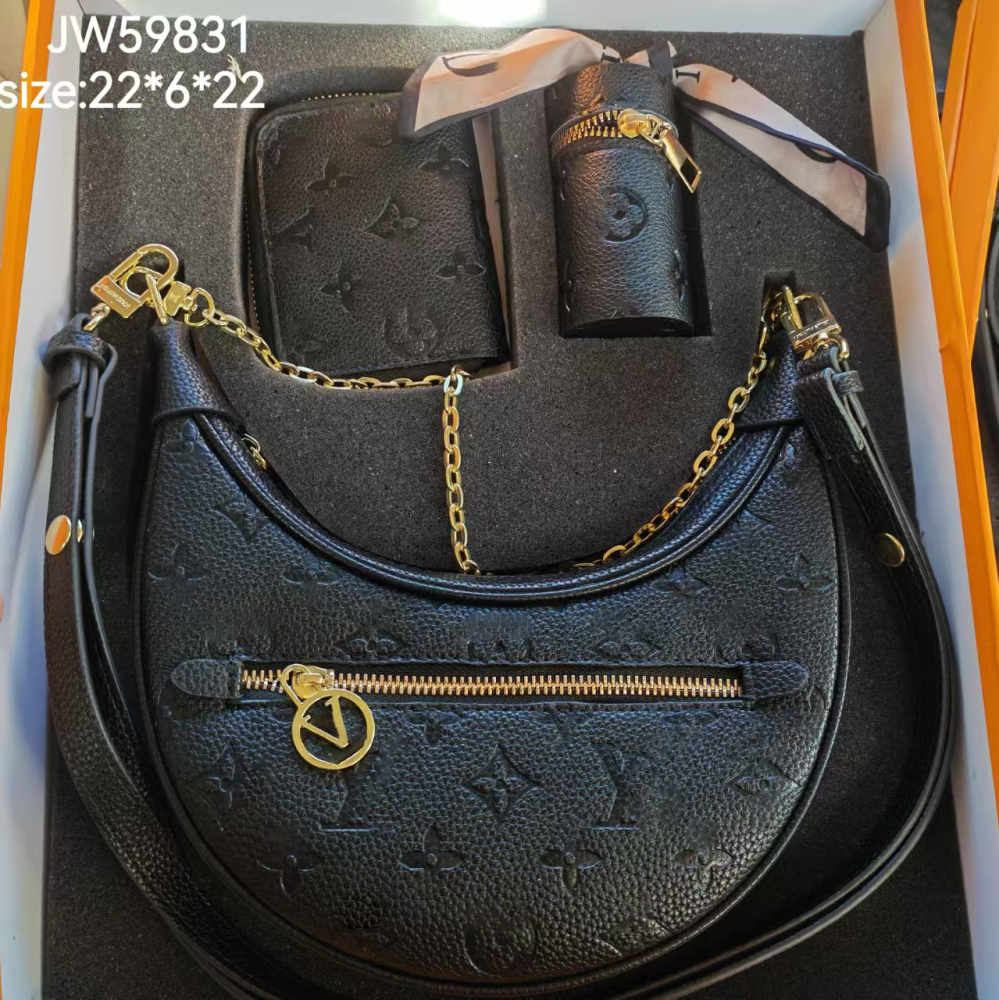 bag L04  Partial with box