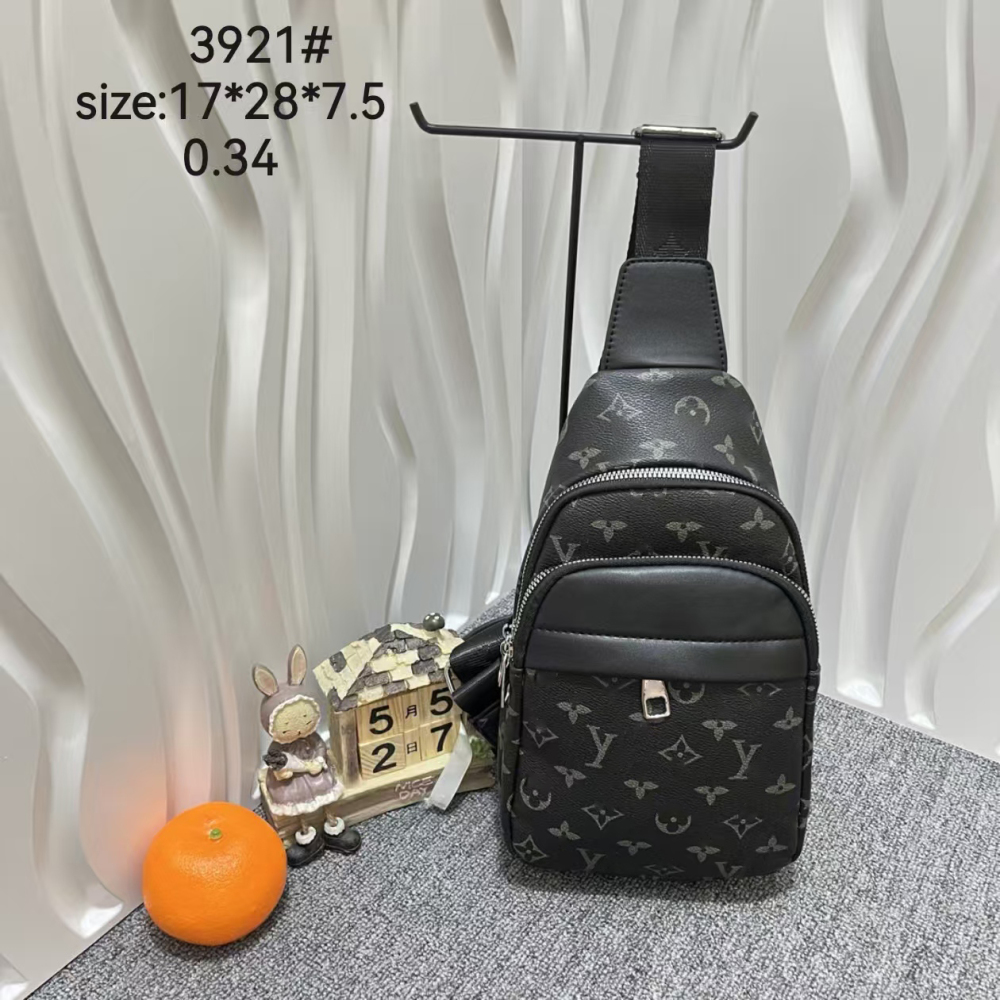 bag L04  Partial with box