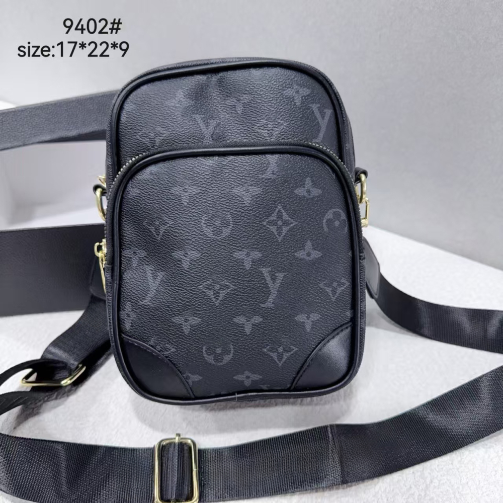 bag L04  Partial with box