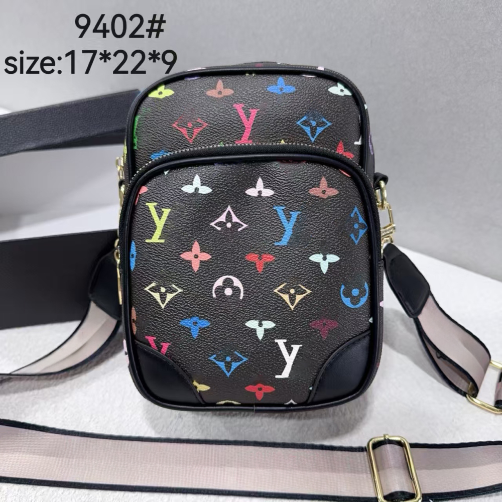 bag L04  Partial with box
