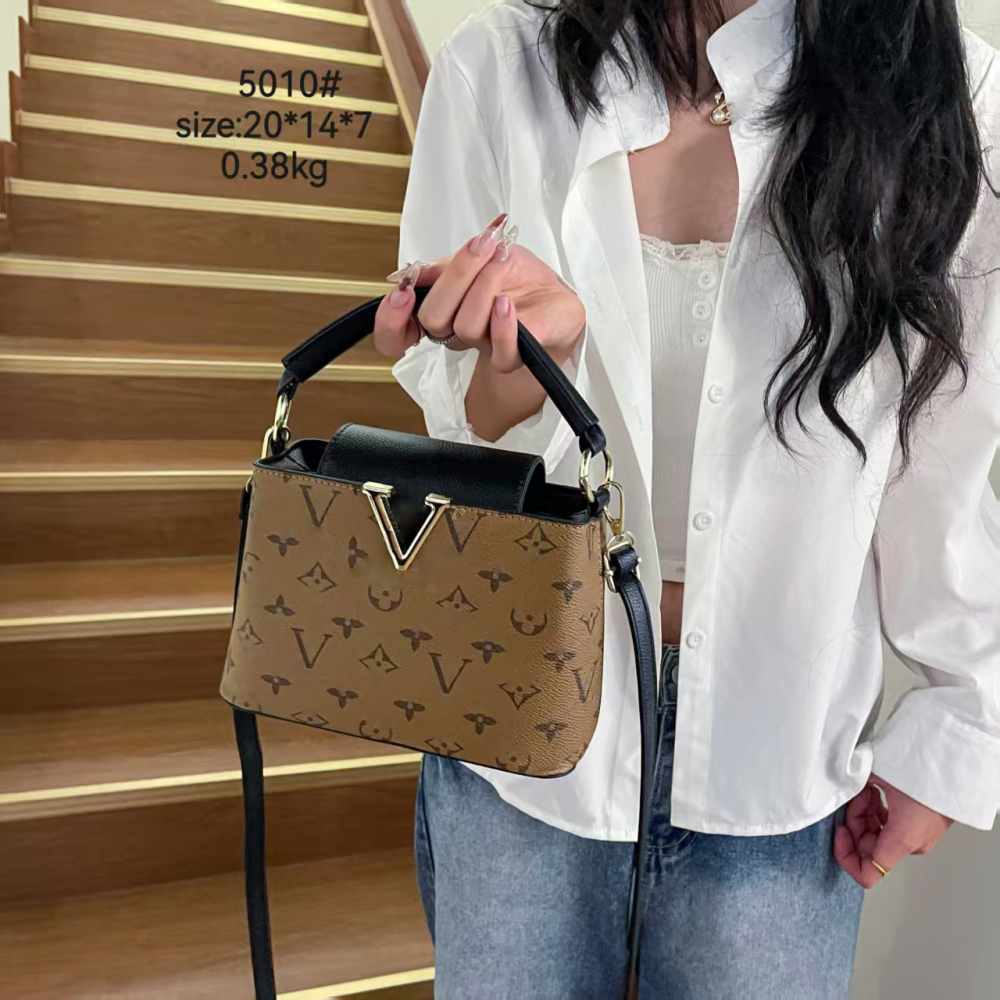 bag L05  Partial with box