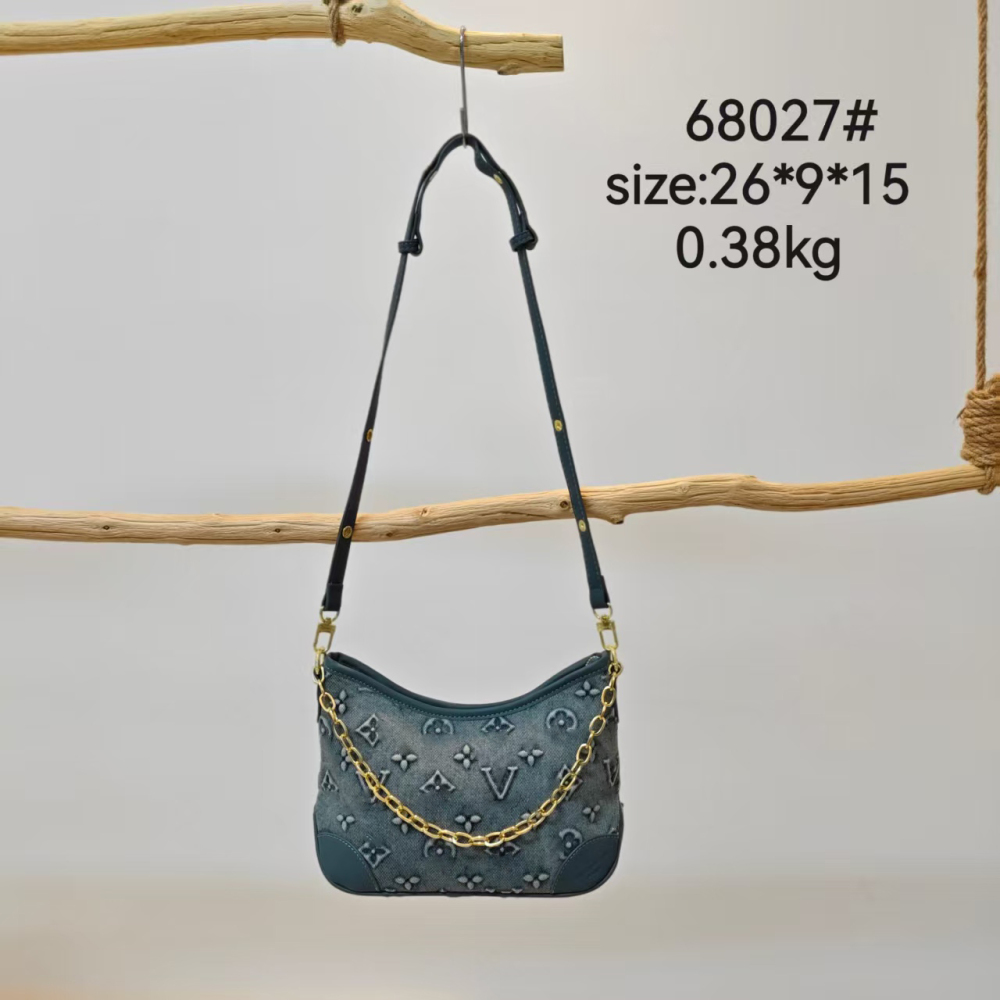 bag L05  Partial with box