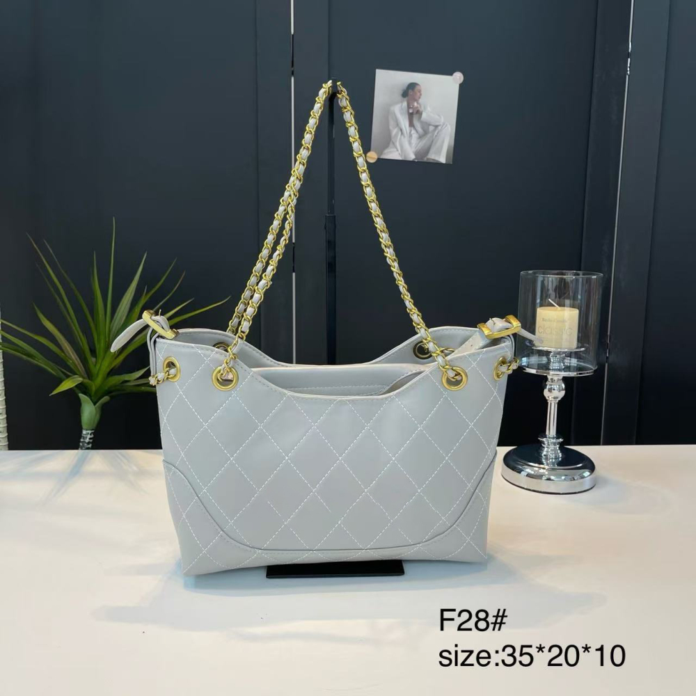 bag cha5 Partial with box