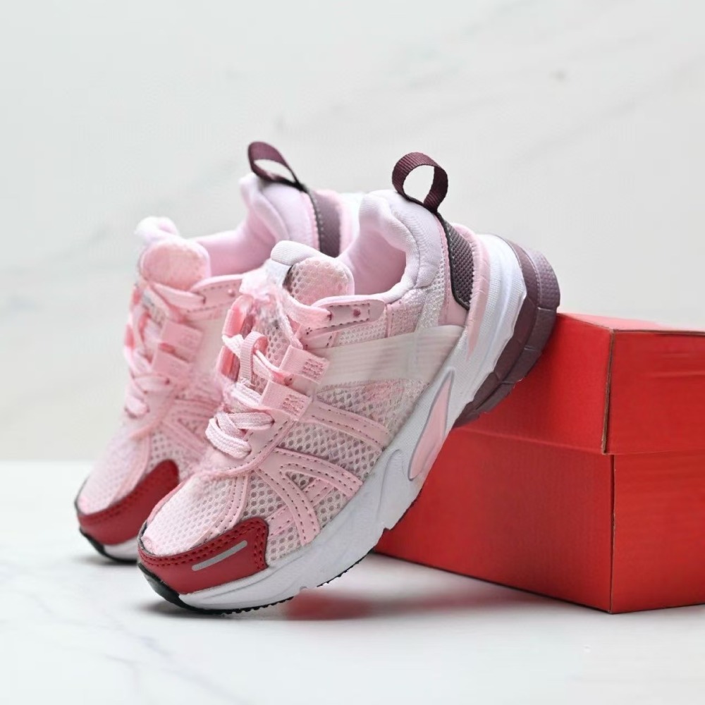 kids v2 With shoe box
