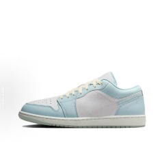 Aj1Low - Light Blue White