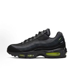 Max95- Black and Green Text