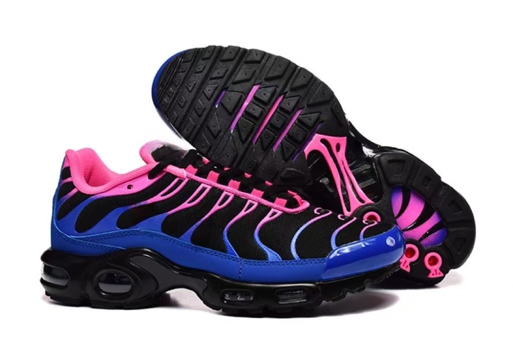 Air T With shoe box