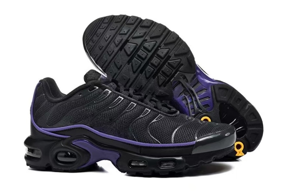 Air T With shoe box