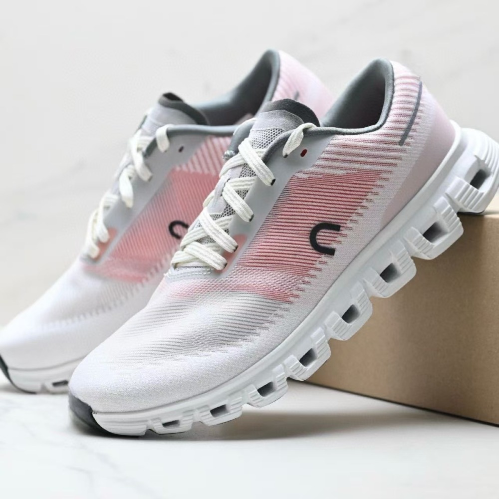 cloud 6 With shoe box