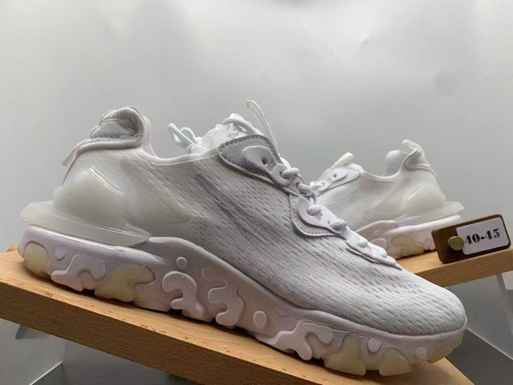 react With shoe box