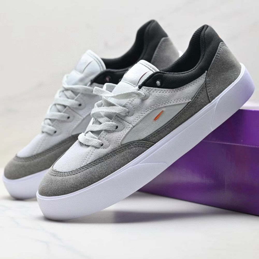 SBm With shoe box