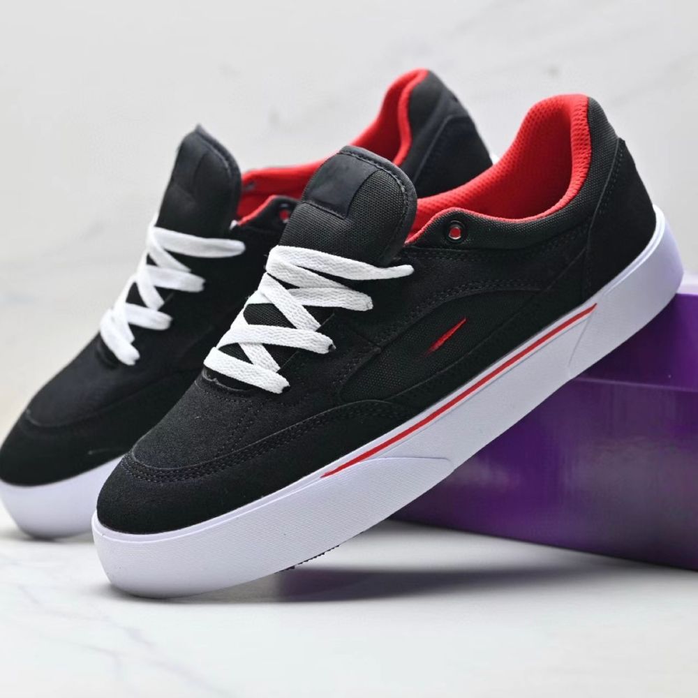 SBm With shoe box