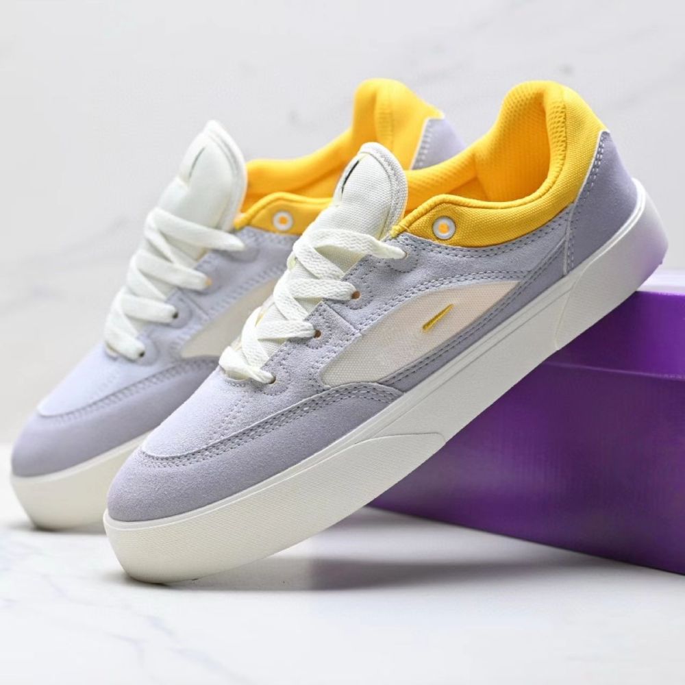 SBm With shoe box