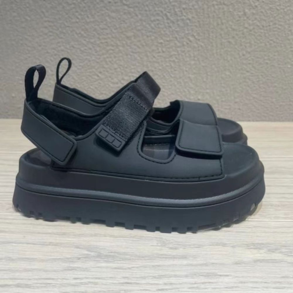 ug With shoe box