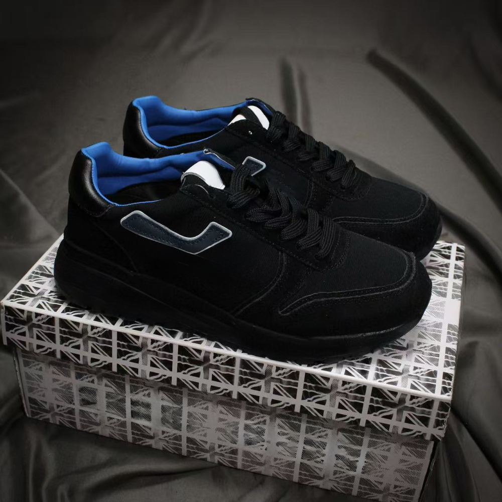 Prem  With shoe box
