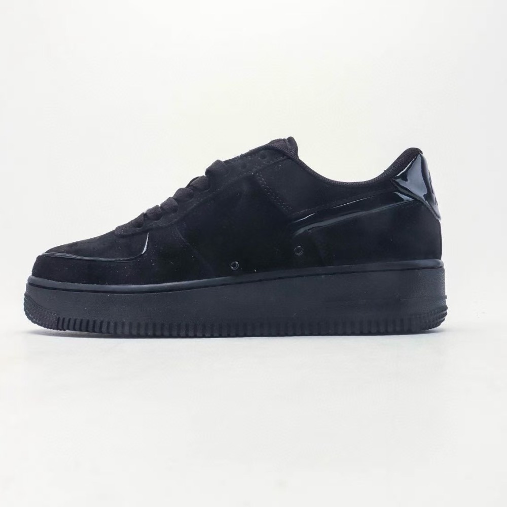 af1 07  With shoe box