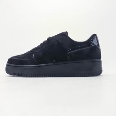 A072-Pure Black