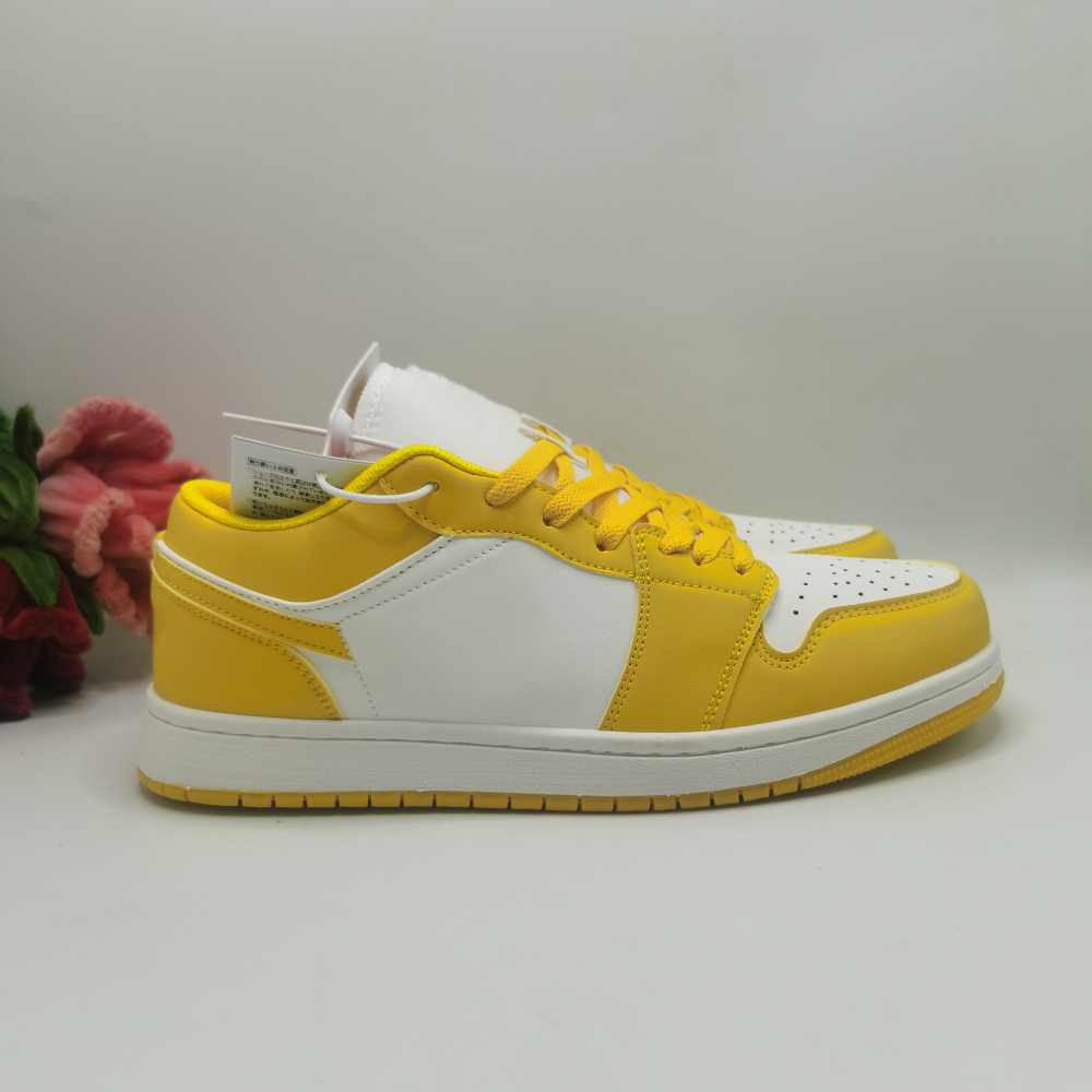 aj 1 With shoe box