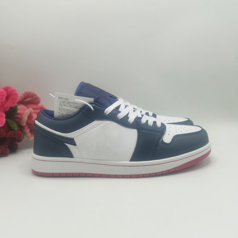 aj 1 With shoe box