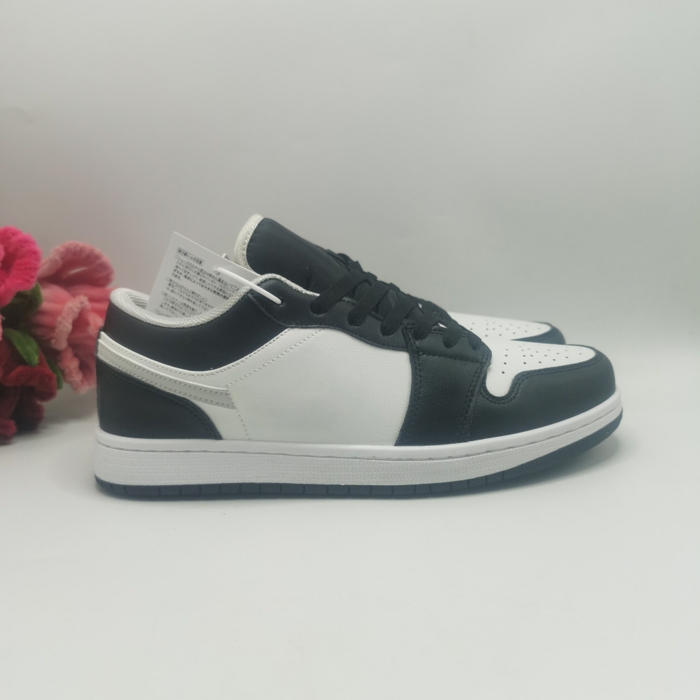 aj 1 With shoe box