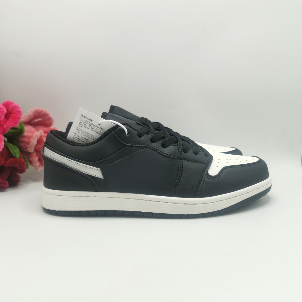 aj 1 With shoe box