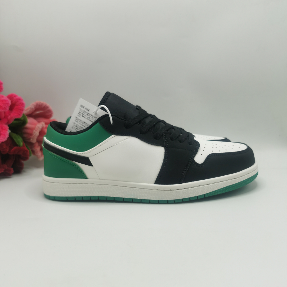 aj 1 With shoe box