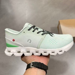 CloX4-Light Green