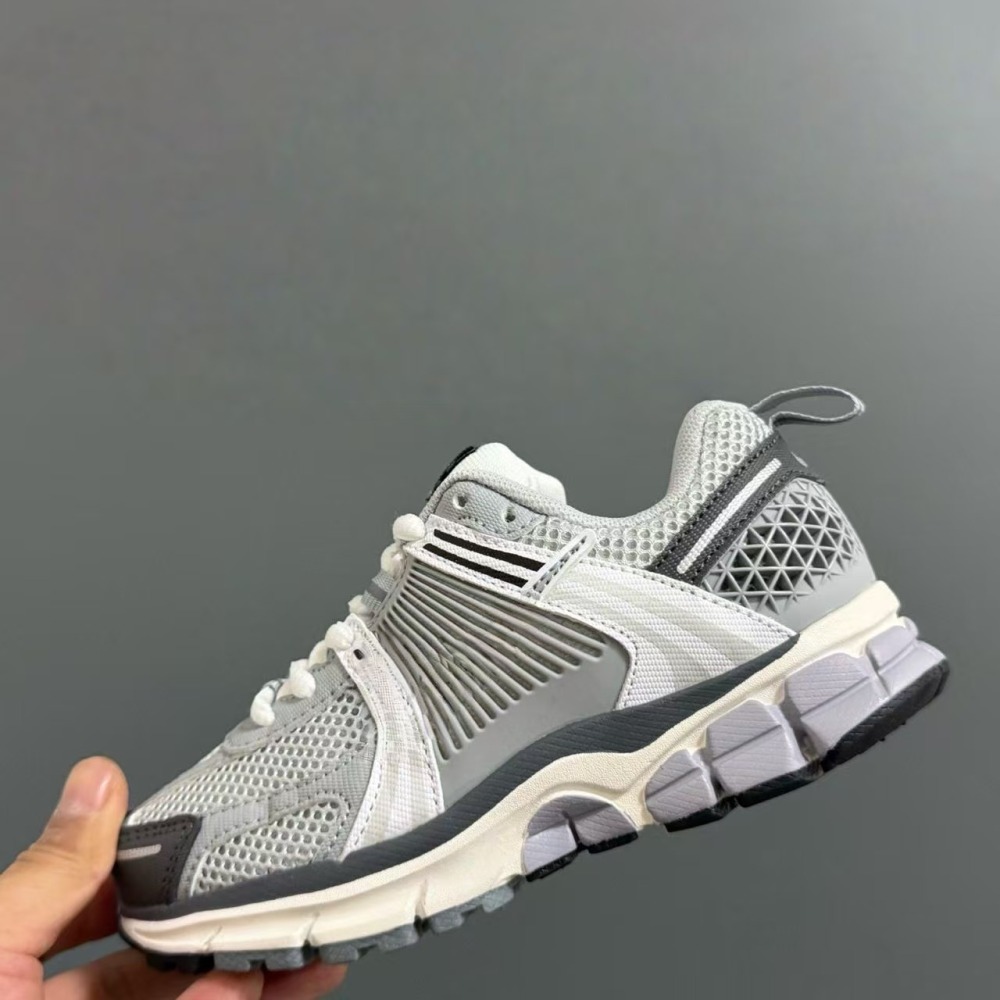 kids V5 With shoe box