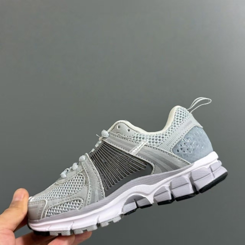 kids V5 With shoe box