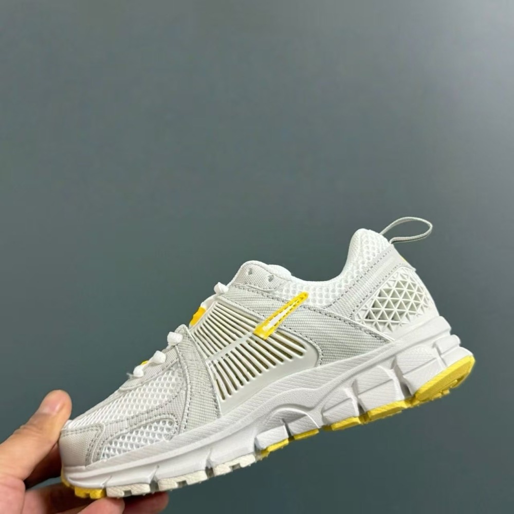 kids V5 With shoe box