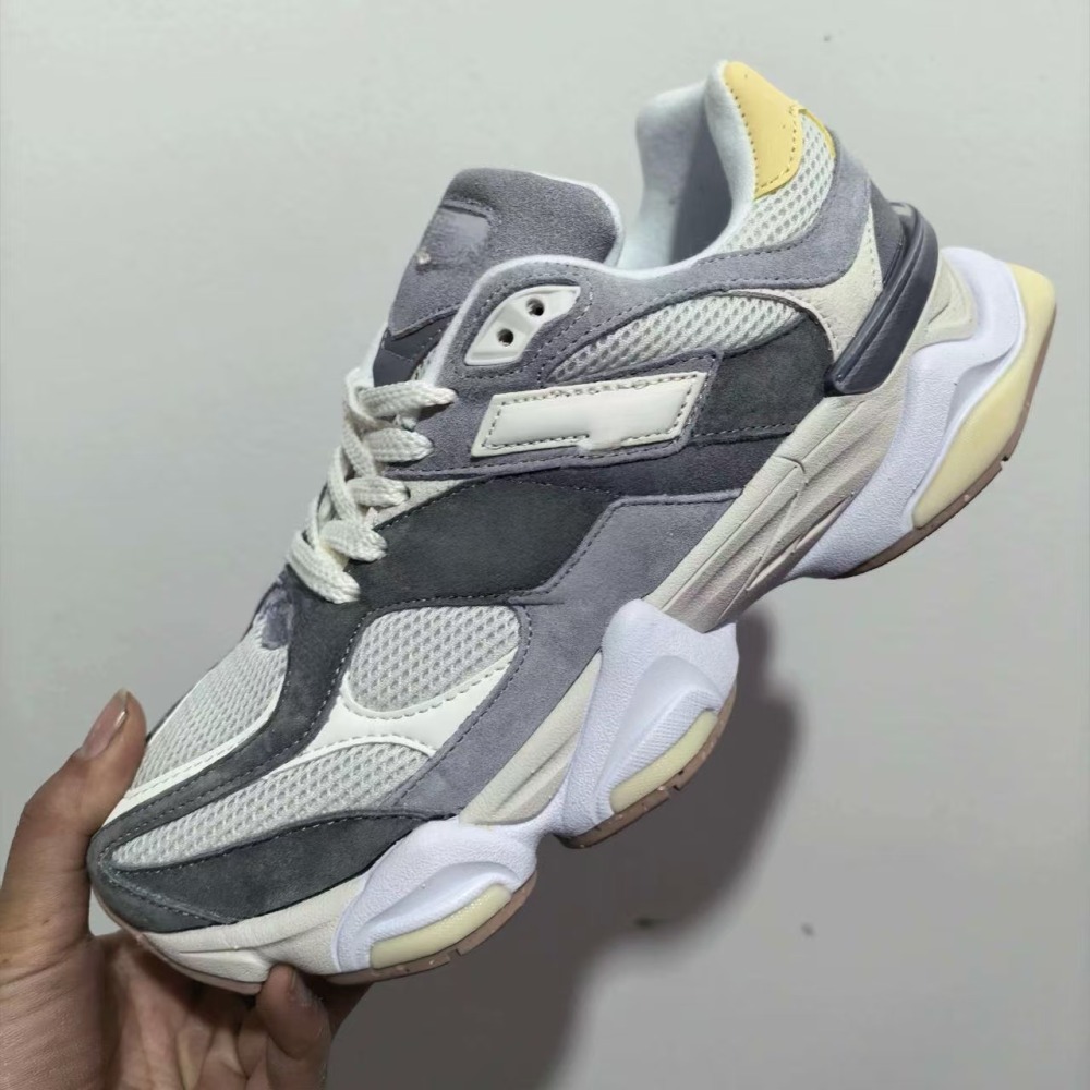 96 With shoe box