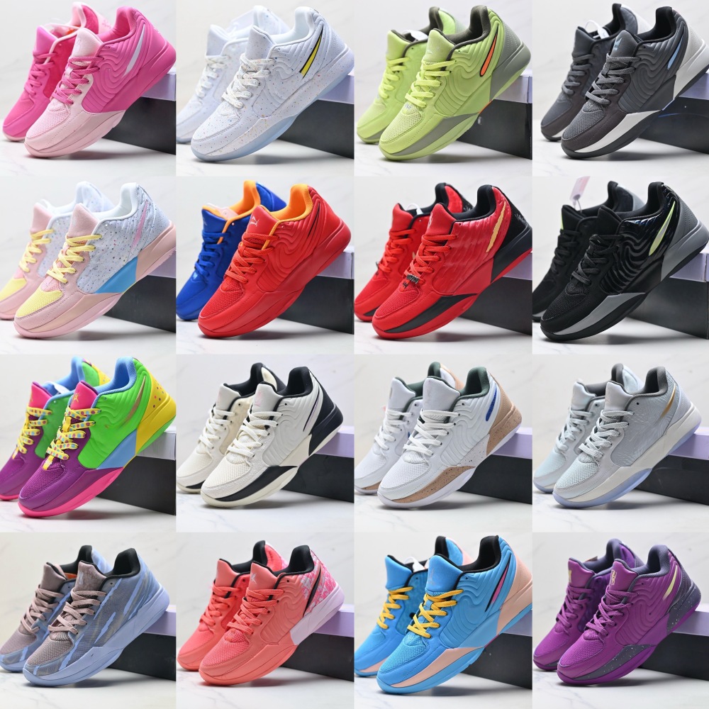 ja2 With shoe box