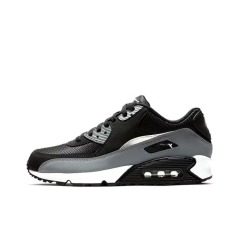 Max90-Black White Grey
