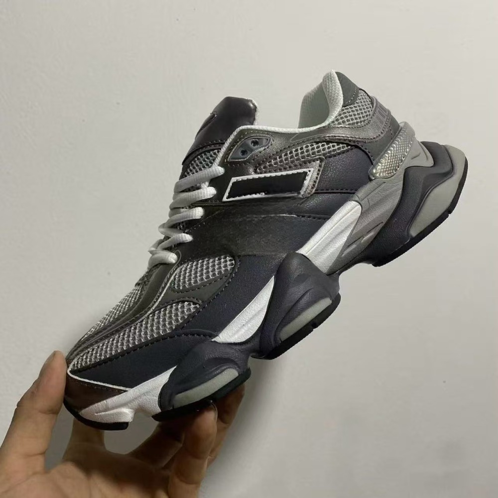 96 With shoe box