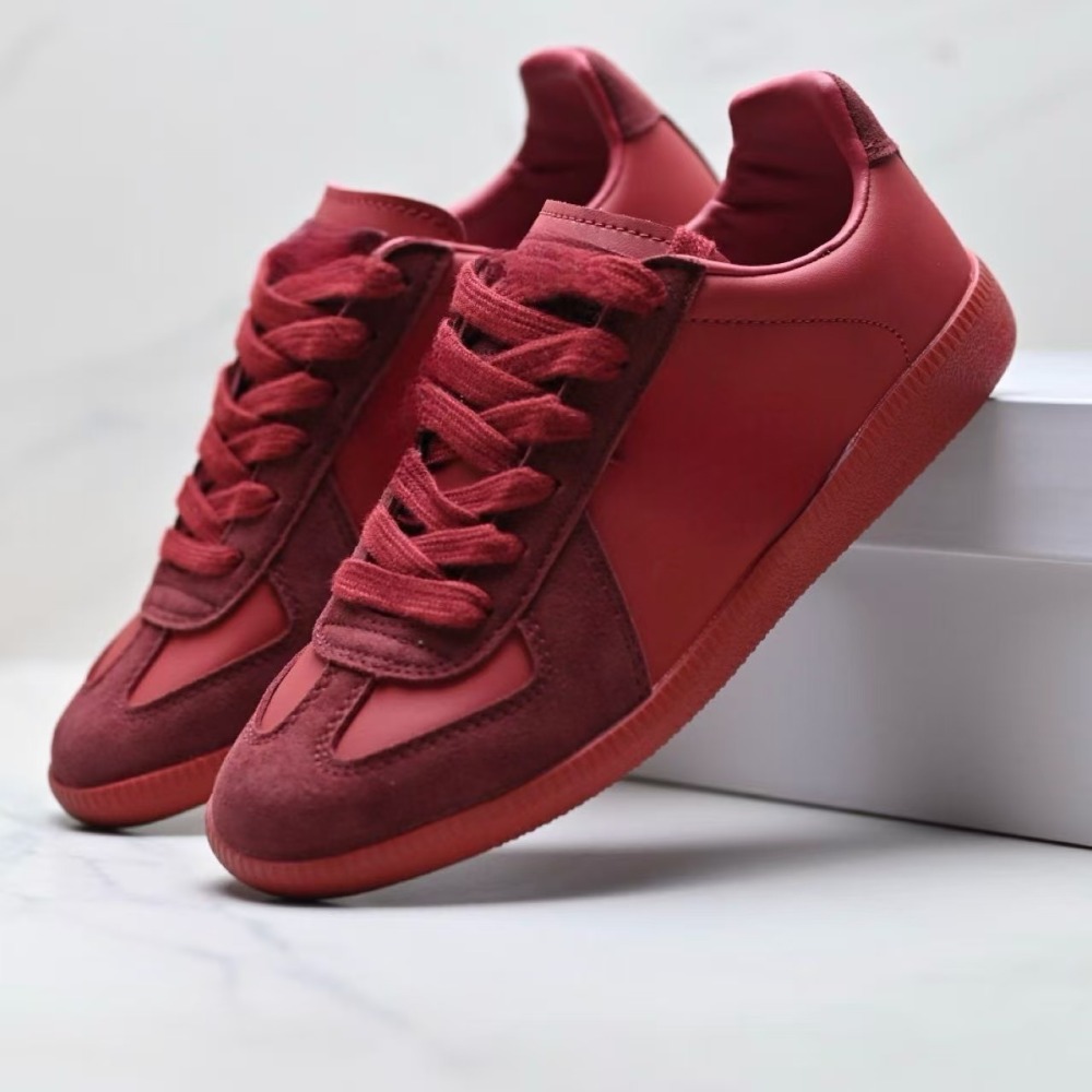 Ma MA With shoe box