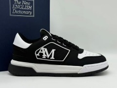 Am-Black and White