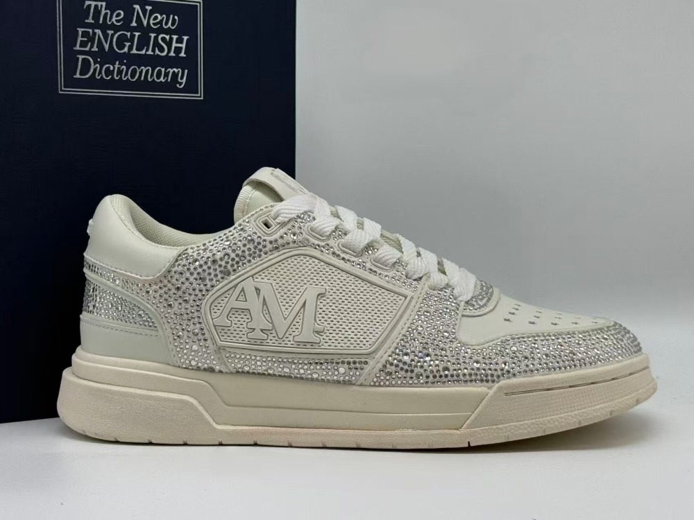 ma-1 With shoe box This is a customized product and does not support returns or exchanges. Please place your order with caution