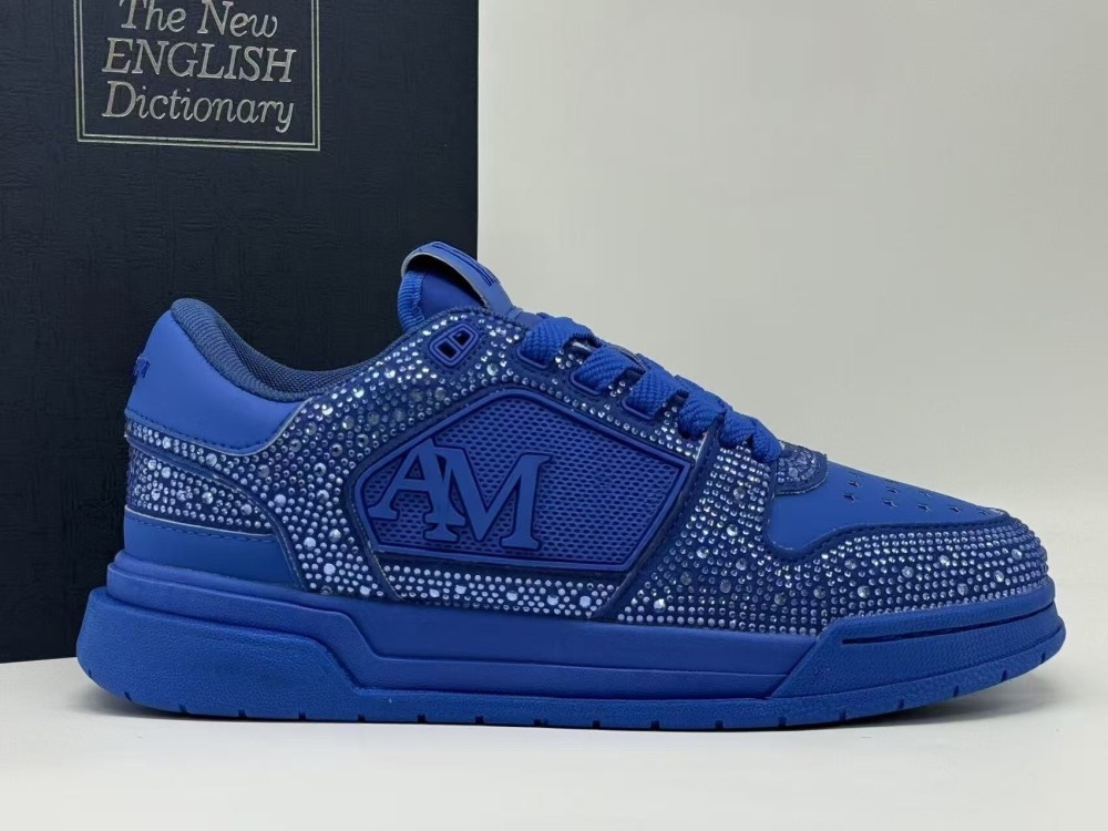 ma-1 With shoe box This is a customized product and does not support returns or exchanges. Please place your order with caution