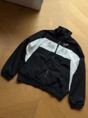 8656-Black