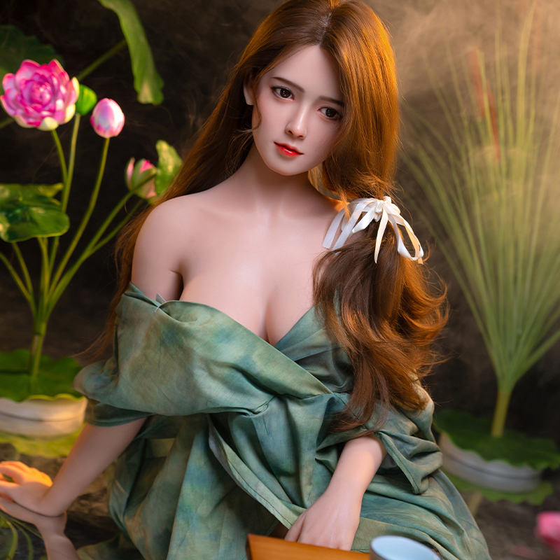 VibrantLove Wan'er Silicone Doll