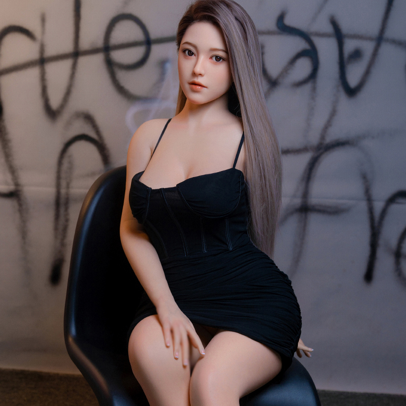 VibrantLove Yumeng Silicone Doll