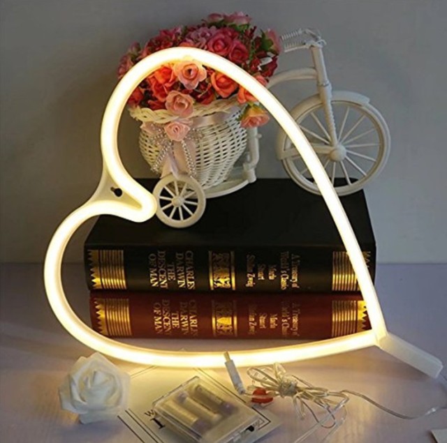 Battery + usb powered love shape neon string light for home/christmas decoration