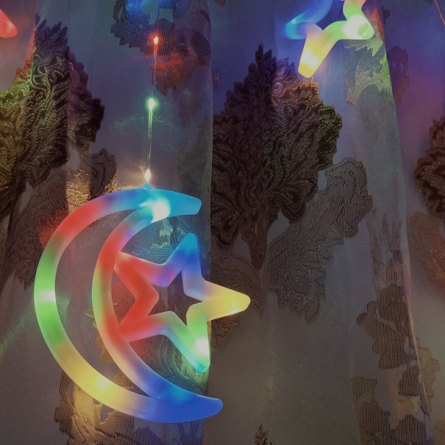 New Ramadan moon and star curtain light with connectable plug
