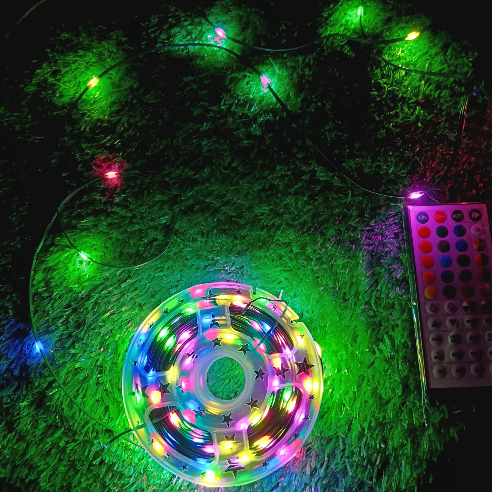 Amazon hot selling RGB color changing christmas tree light with remote control