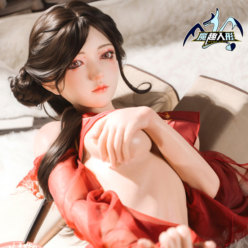 150cm Mozu Doll Ling Hong - Anime series articulated dolls made of silicone in a 1:1 scale Jelly boobs, eyelash and eyebrow implants.(Note: that the package does not include clothes)