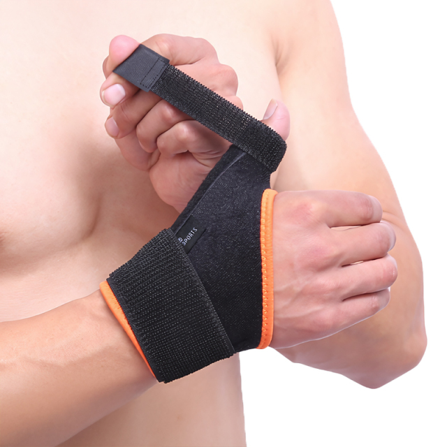 High Quality Breathable Lightweight Hand Wrist Support Palm Guard Brace for Left Right Hands with Customized Color Training Use