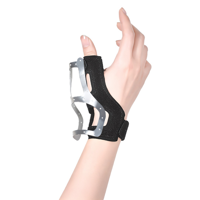 Outdoor Sports Wrist Protectors by Steel Plate Palm Hand Holders Fixed protection Detachable Adjustable Wrist Brace